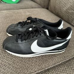 Black Nikes