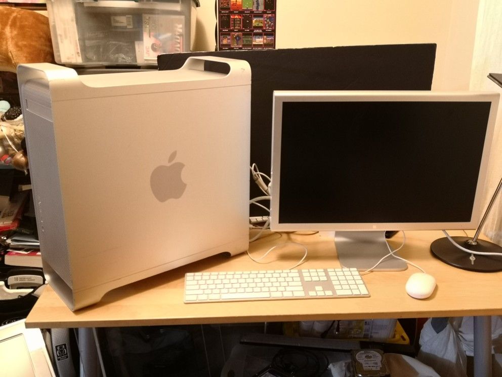 Apple Power Mac G5 with Cinema Display