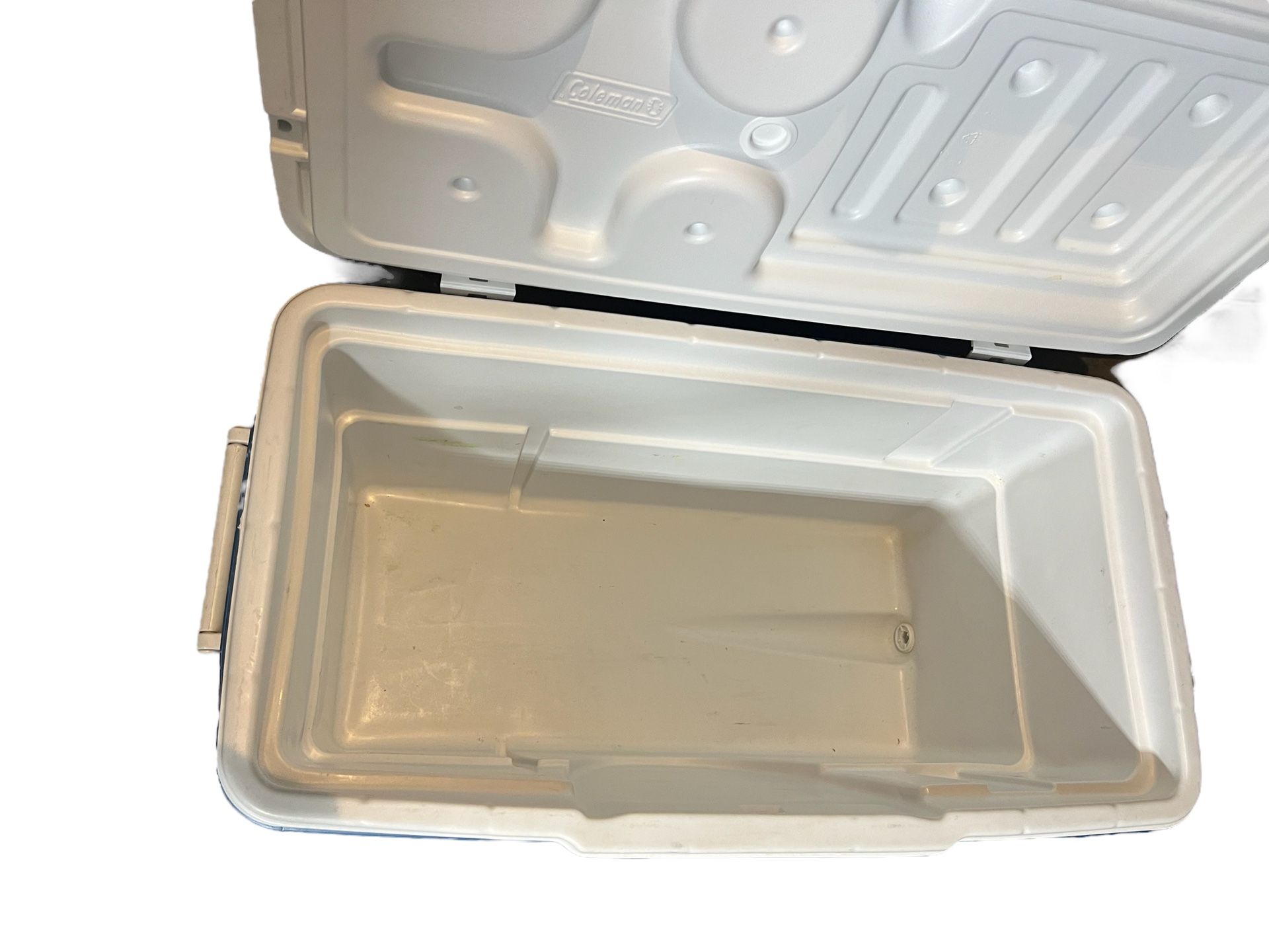 Coleman Xtreme Cooler 70qt 6270, 6273 for Sale in Keller, TX - OfferUp