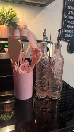 Kitchen utensil set