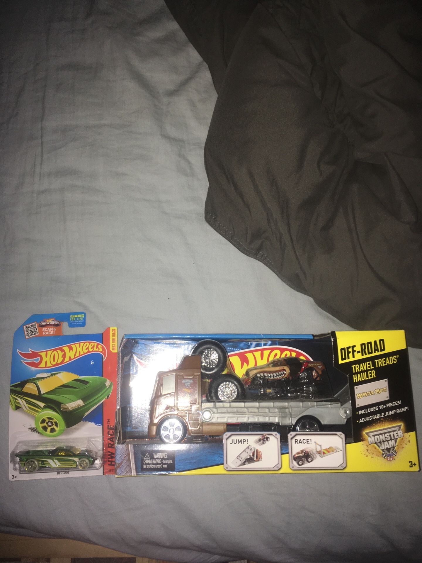 Hot wheels truck and car
