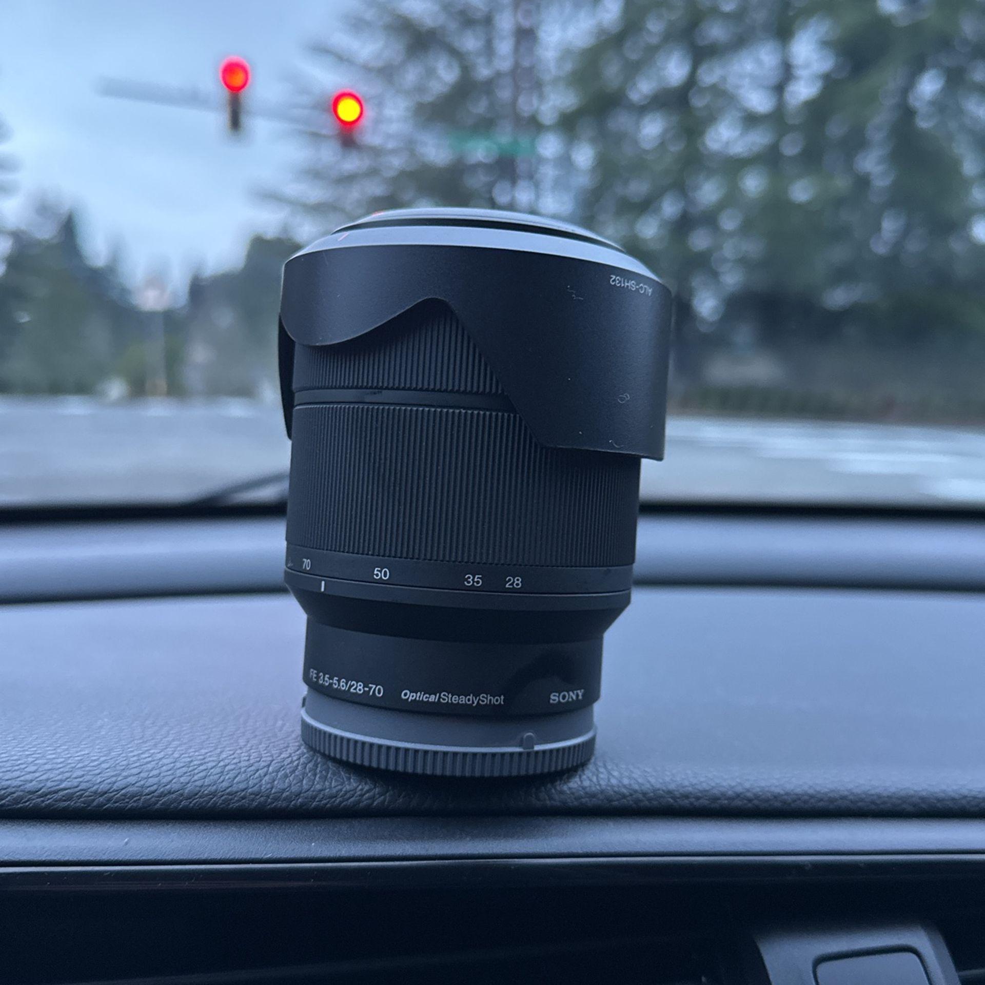 Sony FE 28-70 MM F3.5-5.6 E Mount Lens 