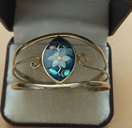 Mexico Alpaca Abalone Cuff Flower Bracelet
