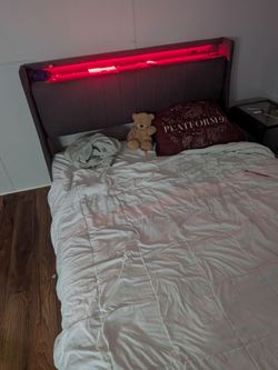 Queen bed