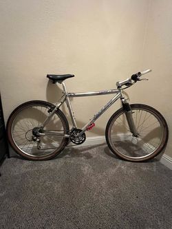Giant ATX 890 World Cup XC Mountain Bike