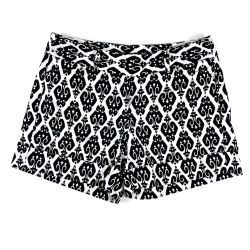 White House Black Market WHBM Women's Fleur-De-Lis Print Cuffed Shorts Size 4