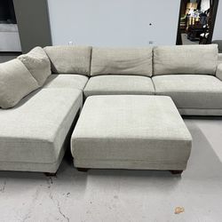 Fabric Sectional Couch + Free Delivery 🚚