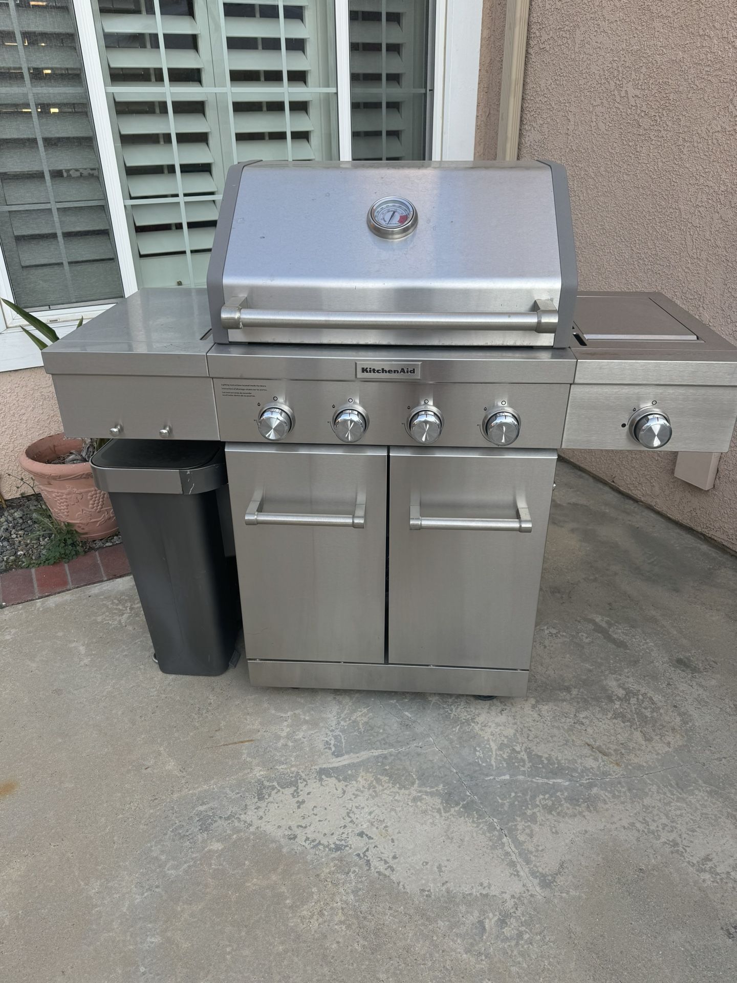 KitchenAid 4-Burner Gas Grill with Side Burner