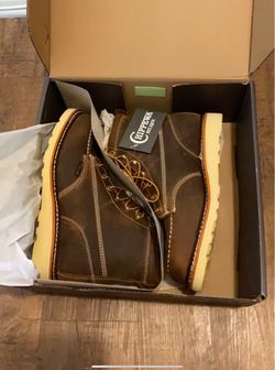 Chippewa Edge Walker Steel Toe Sizes 9D and 9.5D