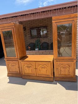 Entertainment center,  wall pictures