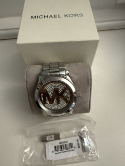 Beautiful Authentic Michael Kors Women Watch