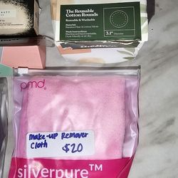 Make Up Removers And Blotting Paper