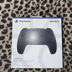 PS5 Controller Midnight Black Brand New
