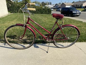 Vintage AMF Roadmaster 3-Speed Bike