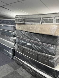 💤 The Sale’s Still Snoozin’ – But Don’t You Sleep on It!