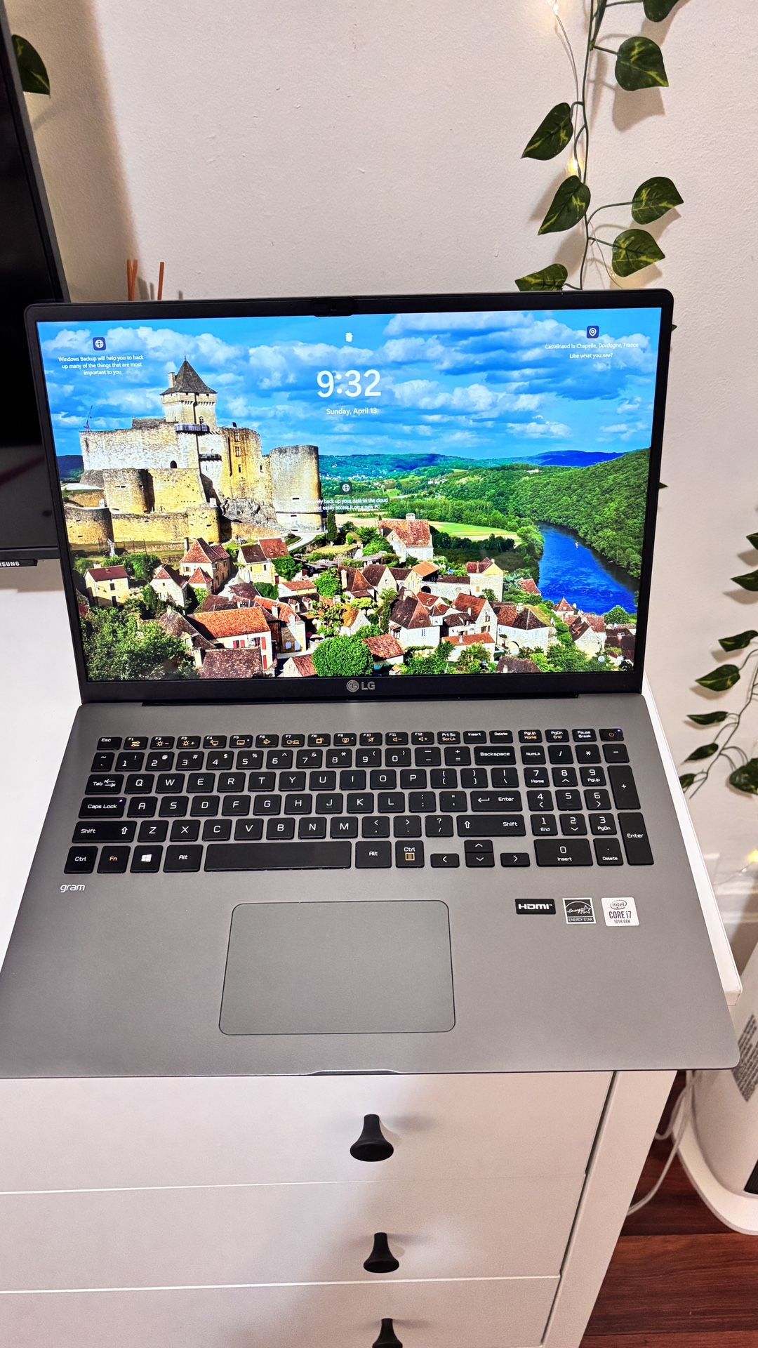 🔥 FOR SALE: Ultra-Light LG Gram Laptop – GREAT CONDITION! 🔥