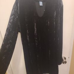 Black Velvet Short Midi Dress Size XL