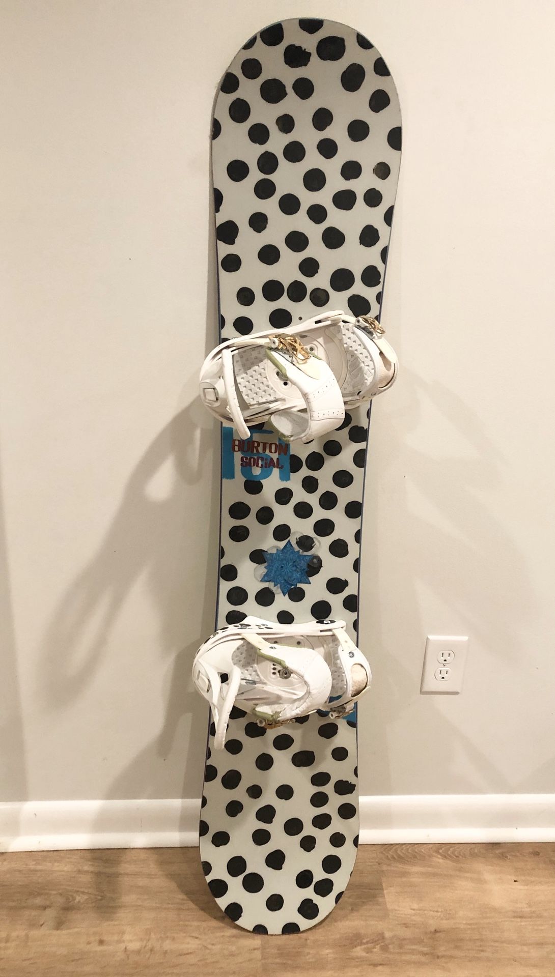 Women’s Snowboard/Bindings/Boots