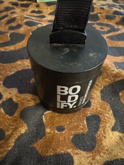 Blonde hair line powder with mirror
