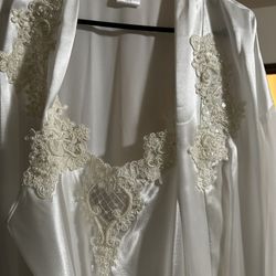 2 Piece Beaded Lace Lingerie 