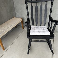 Wood Rocking Chair 