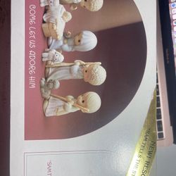 Precious moments Nativity scene