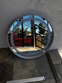 Round Wall Mirror LED touch screen