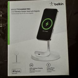 Belkin 2 In 1 Wireless Charger Stand with MagSafe