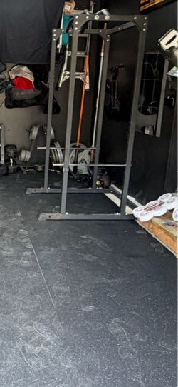 REP Fitness PR-1100 Power Rack with Dip Bar