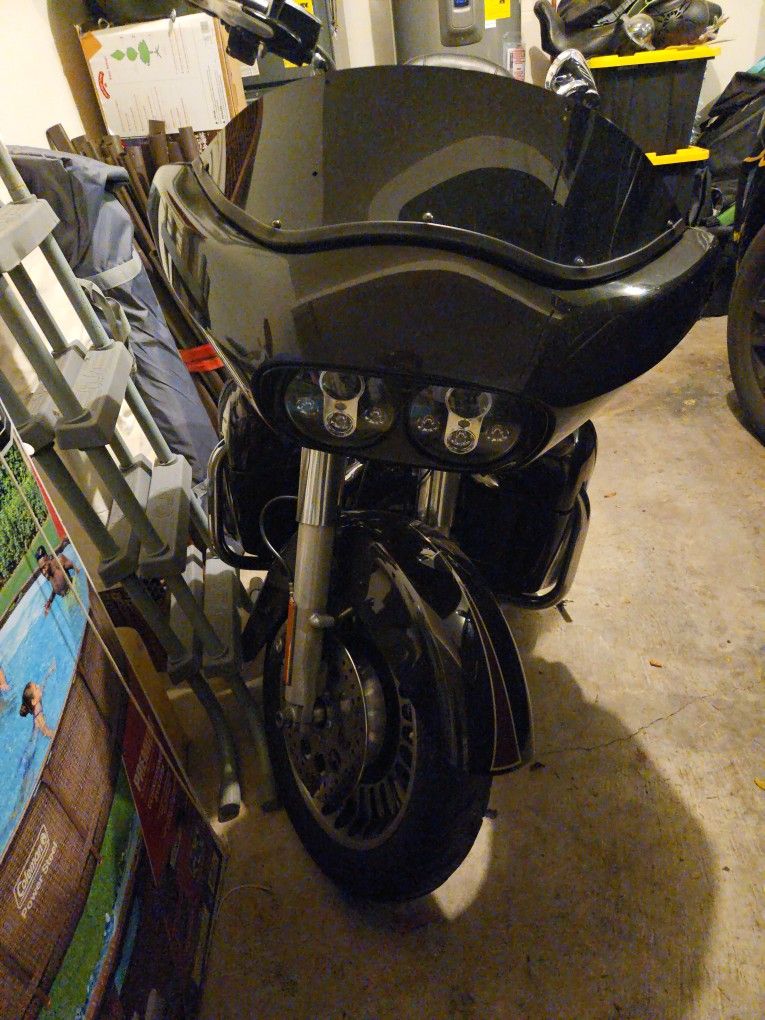 Harley Road Glide Ultra