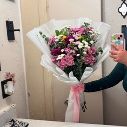 Mixed flower bouquet