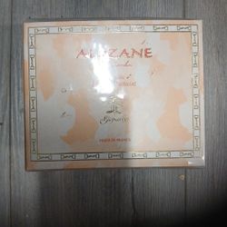 Alezane Womens