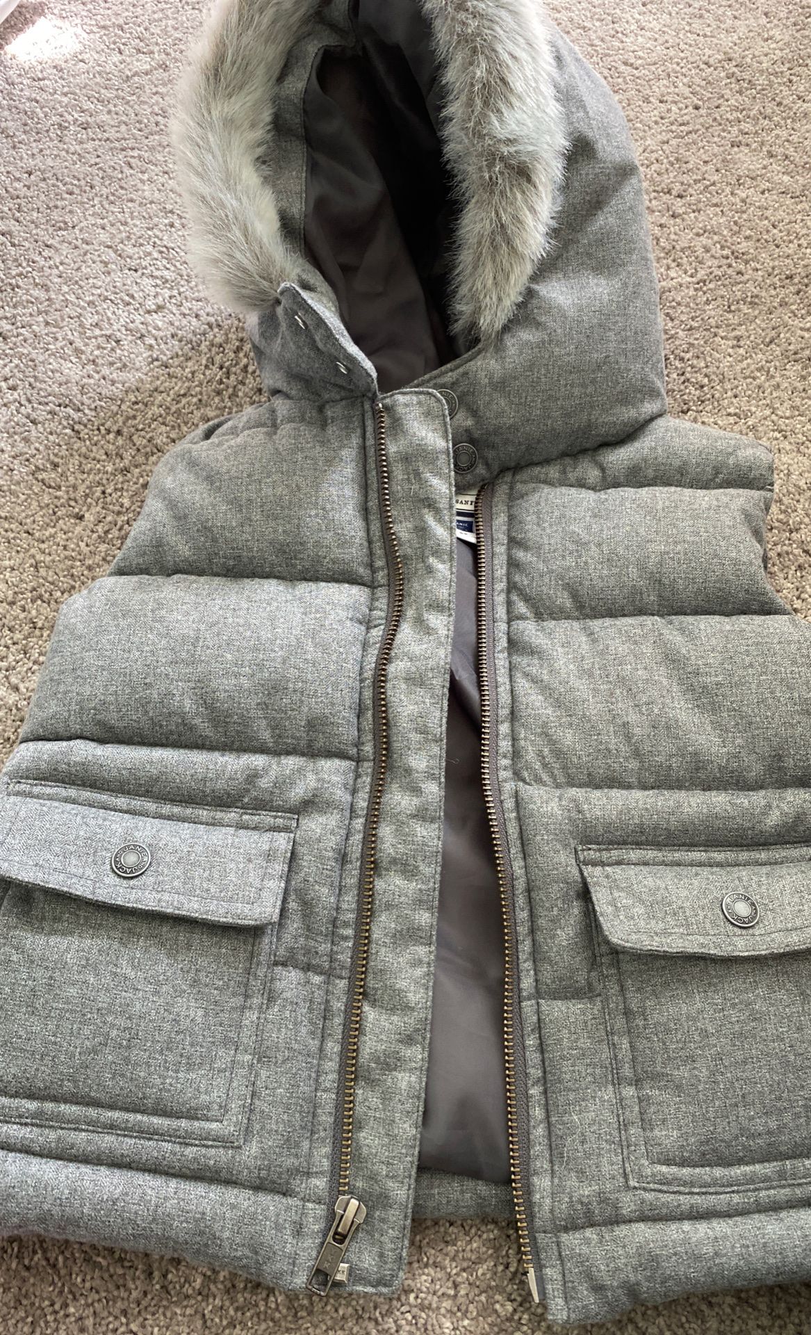 Janie and Jack size 2t boys grey vest with faux fur