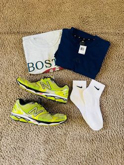 NEW BALANCE SHOES Clothing Lot