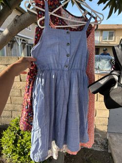 Woman And Kids Clothing 