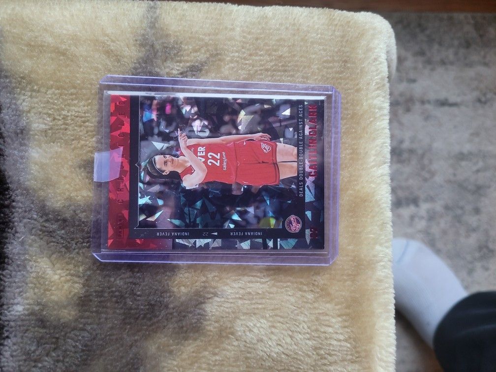 Caitlin Clark Card New