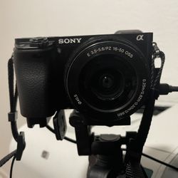 Sony A6000