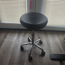 Adjustable Stool