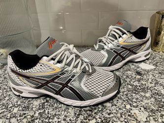 ASICS Ds trainers