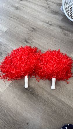 Pom poms