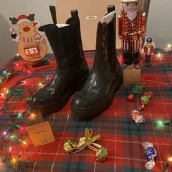 Miu Miu Embroidered Chelsea Boots 38.5