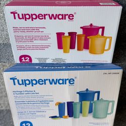 New Tupperware Heritage 2 Pitchers + 4 Tumblers with Lids Set - Pink & Blue
