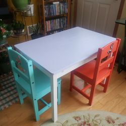 Kids Table, Wood