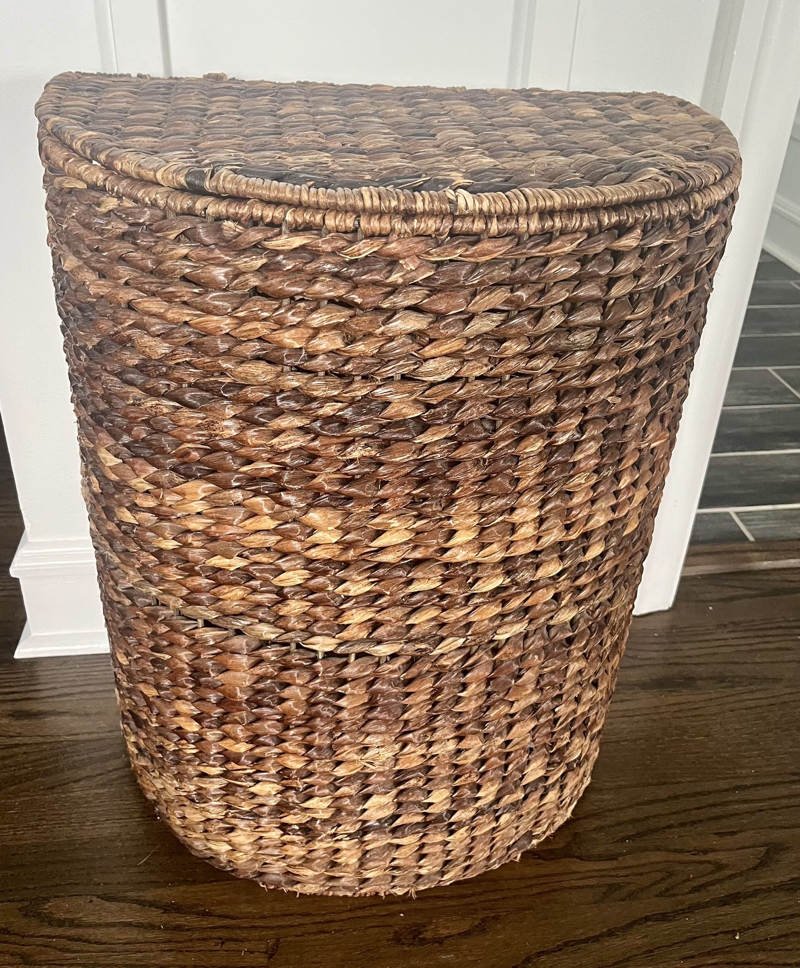 Ratan Wicker Half Moon Hamper Laundry Basket with Lid