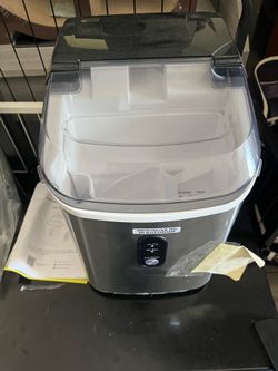 Ice maker
