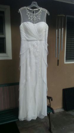 Adrianna Papell beautiful white dress