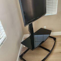 32" Sharp TV With Stand 