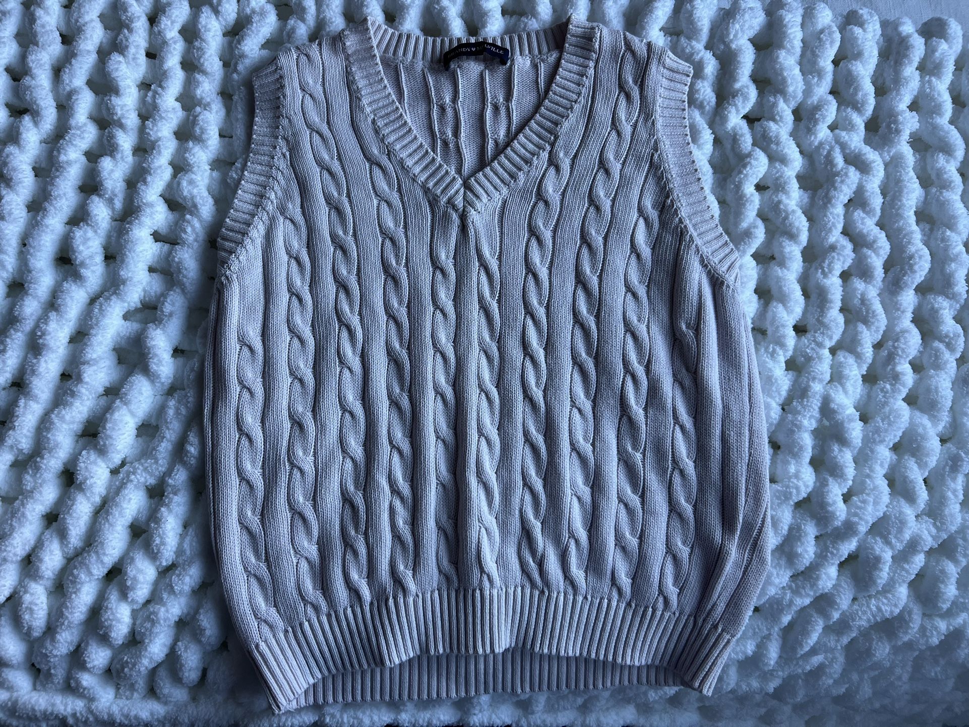 Sweater Vest