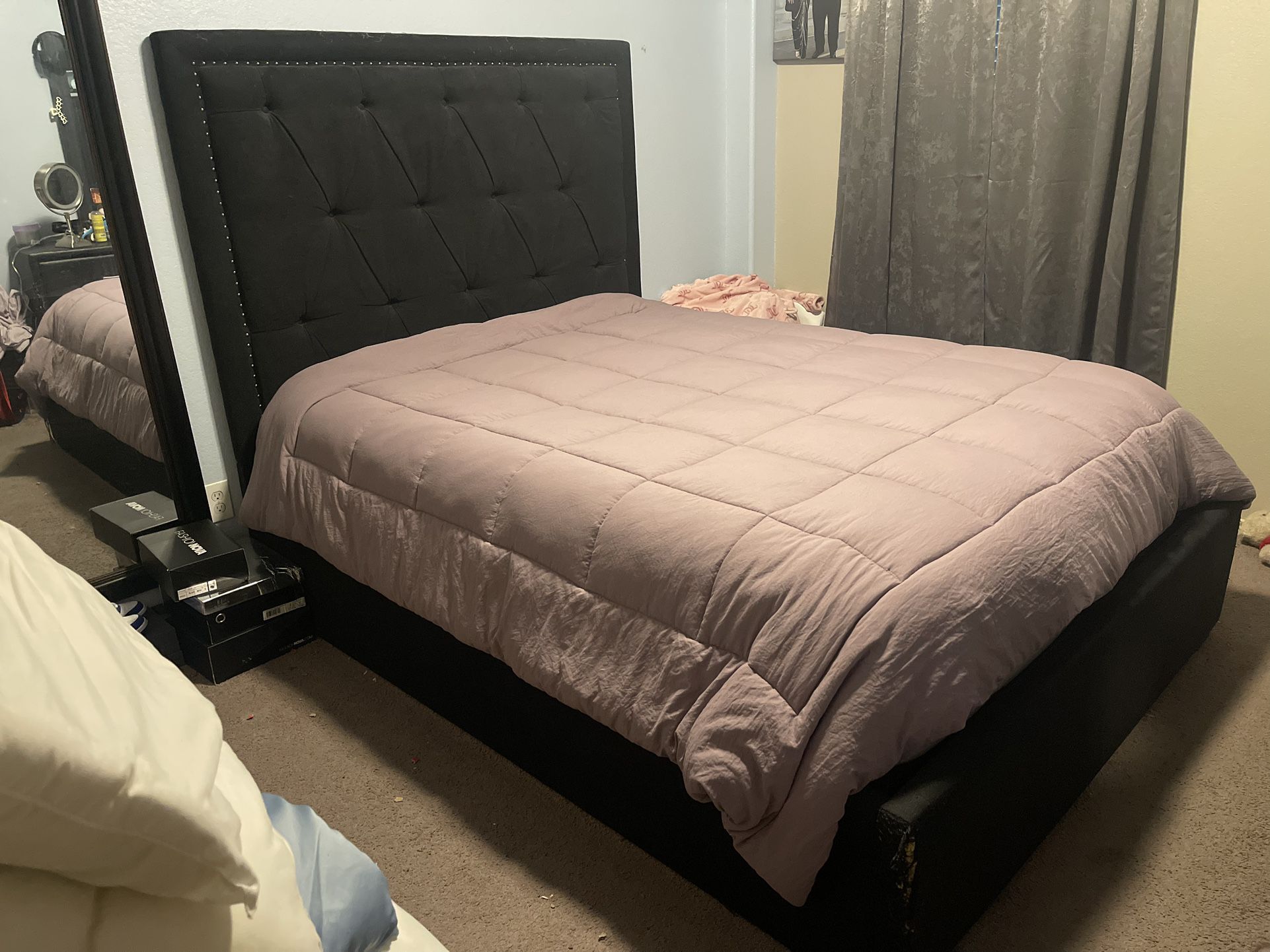 Queen Bed Frame “no Mattress)