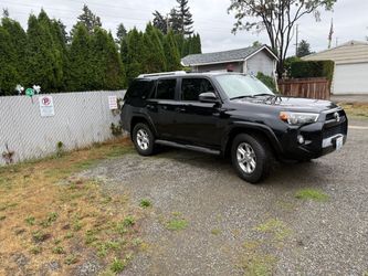 Toyota 4Runner SUV Black